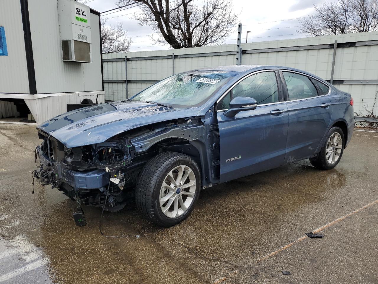 3FA6P0MUXKR147163 FORD FUSION 2019