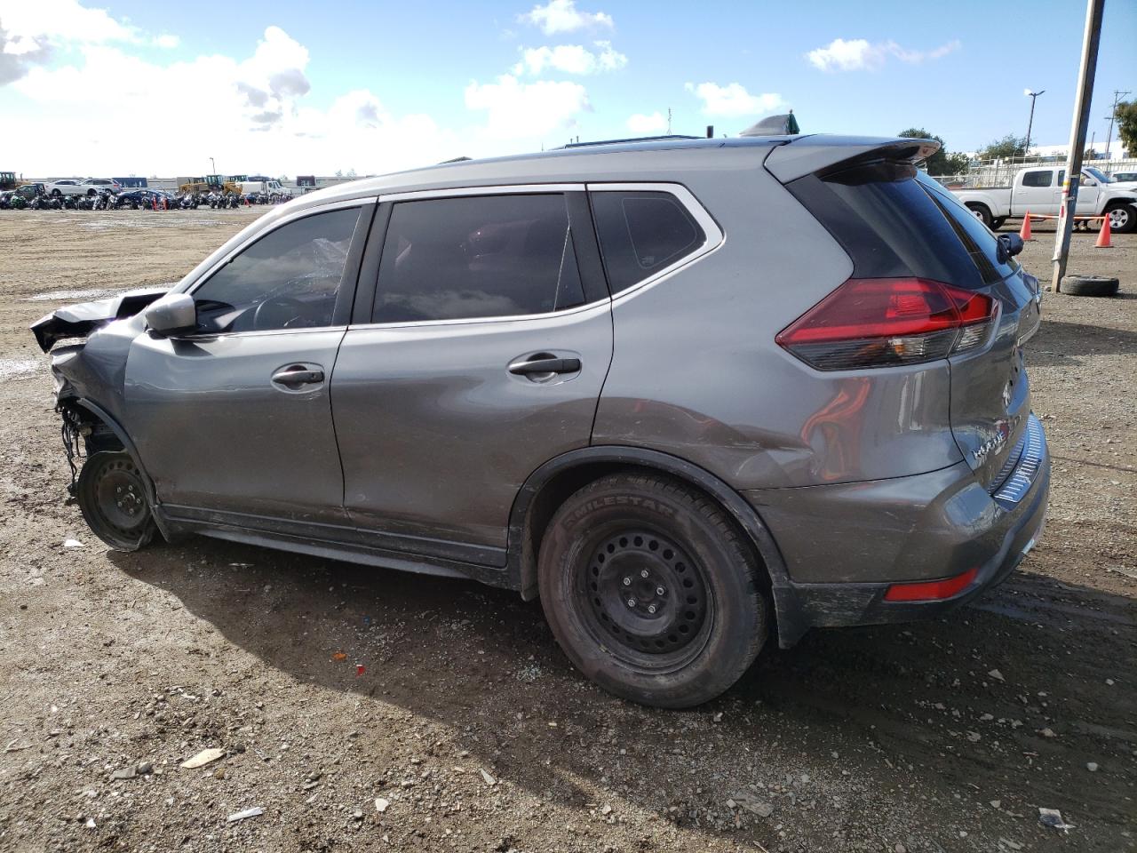 KNMAT2MTXKP542745 2019 Nissan Rogue S