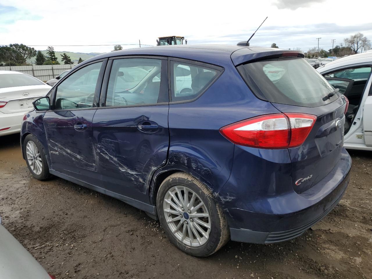 1FADP5AU1GL104815 2016 Ford C-Max Se