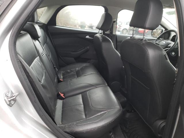 2015 FORD FOCUS SE 1FADP3F23FL241801