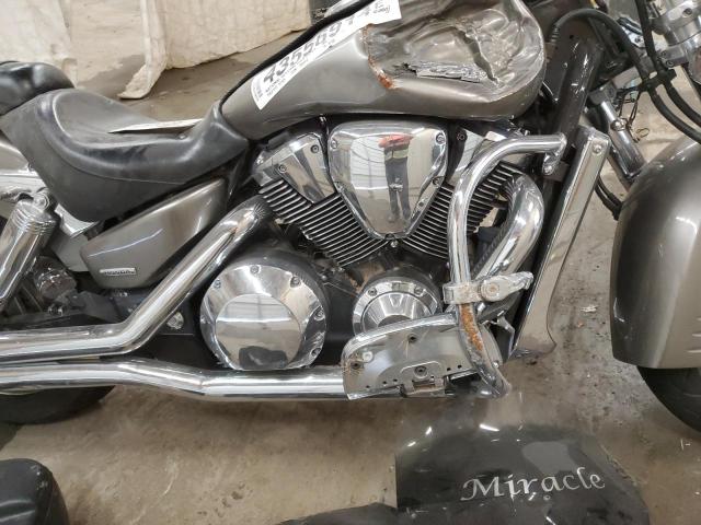 2005 HONDA VTX1800 R3 - 1HFSC49645A301389