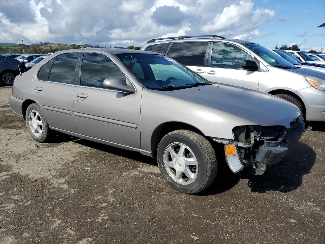 1N4DL01D5XC236975 1999 Nissan Altima Xe