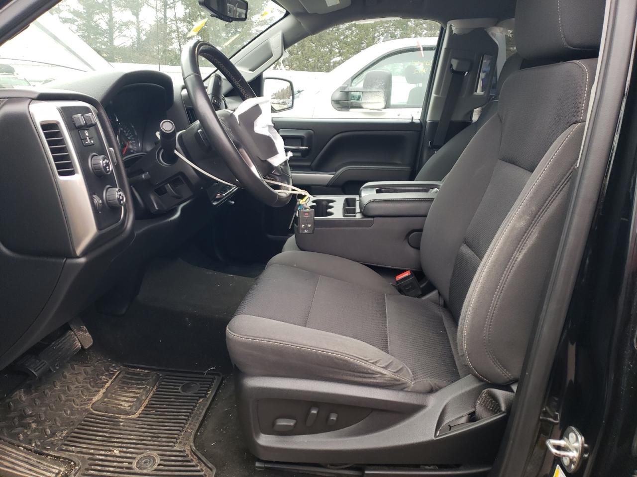 1GCUKREC0JF109849 CHEVROLET ALL Models 2018
