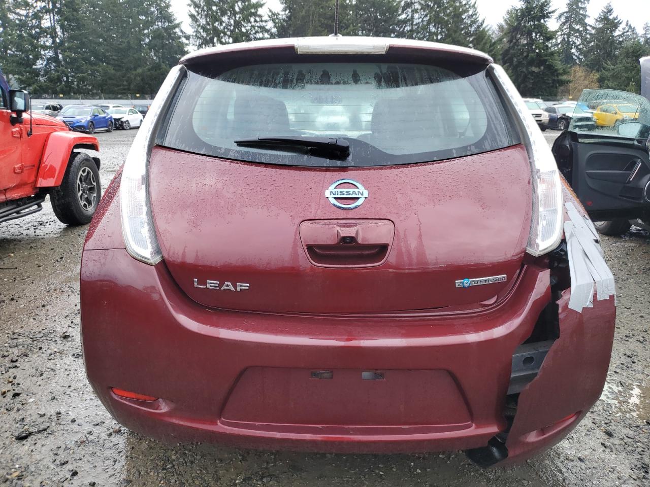 1N4BZ0CP4HC308666 NISSAN LEAF 2017