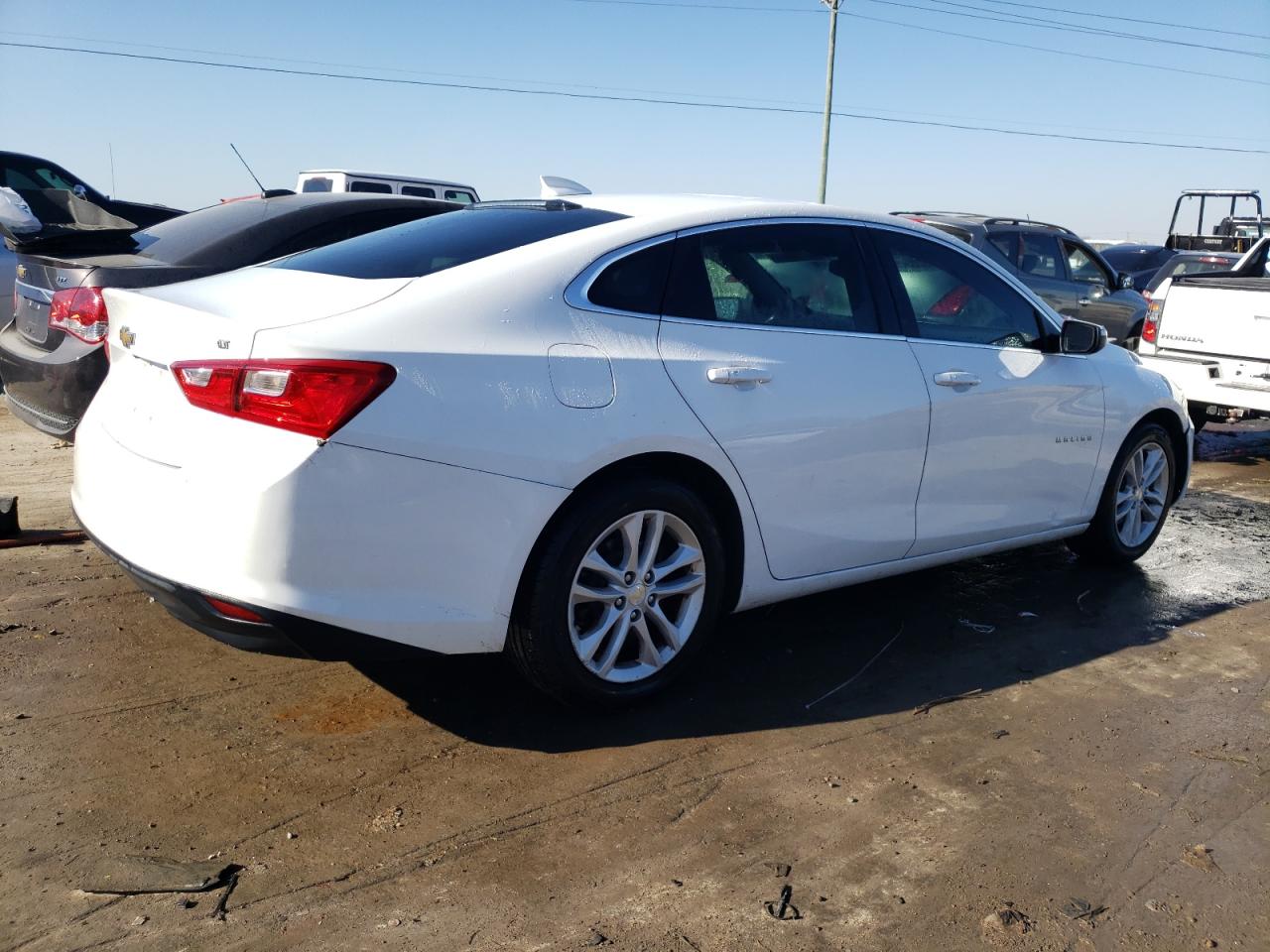 1G1ZE5ST1GF239120 CHEVROLET MALIBU 2016