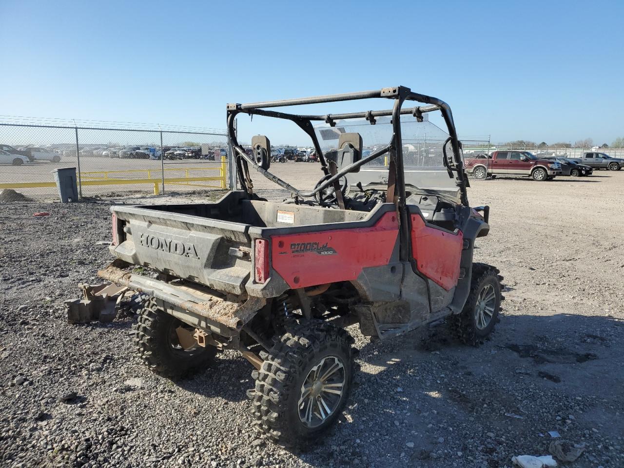 1HFVE04A7G4001150 HONDA SIDEBYSIDE 2016