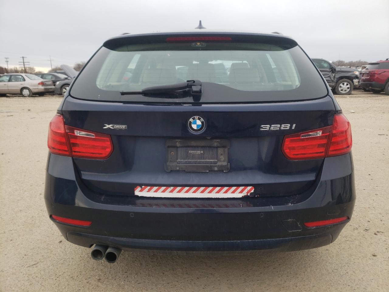 2014 BMW 328 Xi vin: WBA3G7C57EK296460