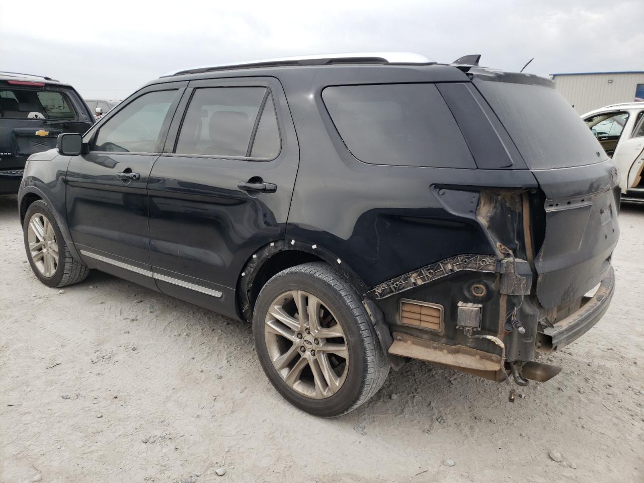 1FM5K7D84HGC89455 FORD EXPLORER 2017