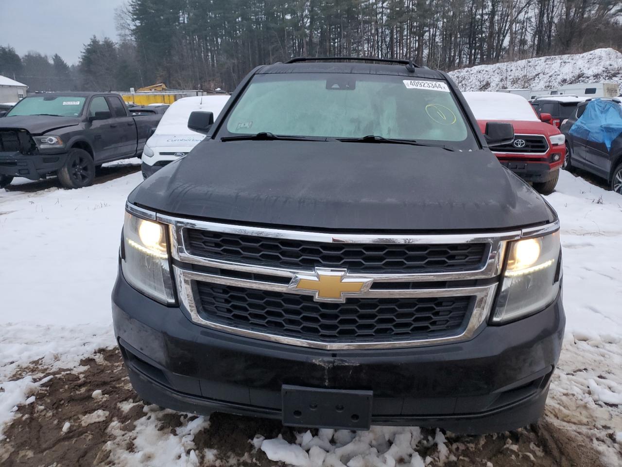 1GNSKHKC7KR402158 CHEVROLET SUBURBAN 2019