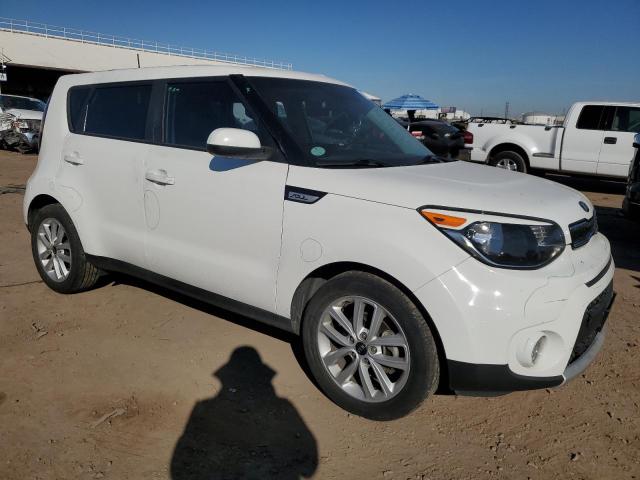 2019 Kia Soul + VIN: KNDJP3A52K7655105 Lot: 43296734