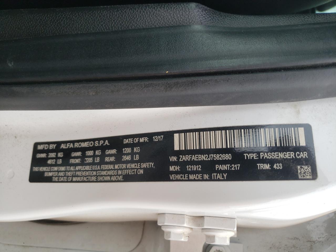 zarfaebn2j7582680 ZARFAEBN2J7582680 2018 Alfa Romeo Giulia