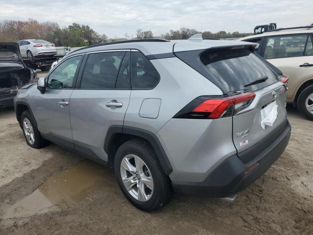 2021 TOYOTA RAV4 XLE 2T3P1RFV0MW152994