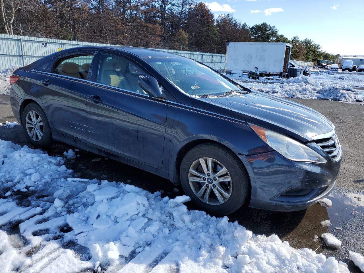 Lot #3034283198 2011 HYUNDAI SONATA GLS