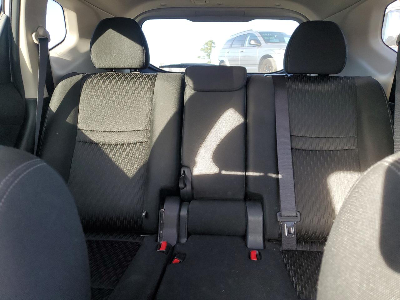 KNMAT2MT0KP528353 NISSAN ROGUE 2019