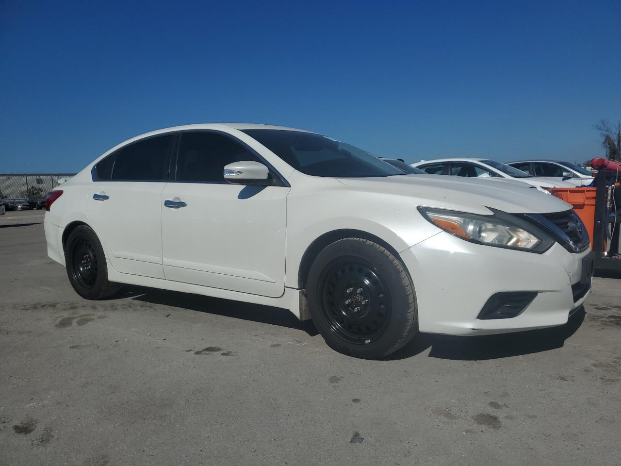 1N4AL3AP7GC117629 NISSAN ALTIMA 2016