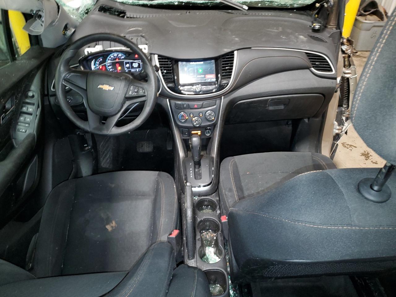 3GNCJNSB2JL229250 CHEVROLET TRAX 2018