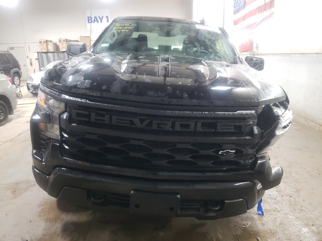 1GCPDBEK0PZ256427 CHEVROLET ALL Models 2023