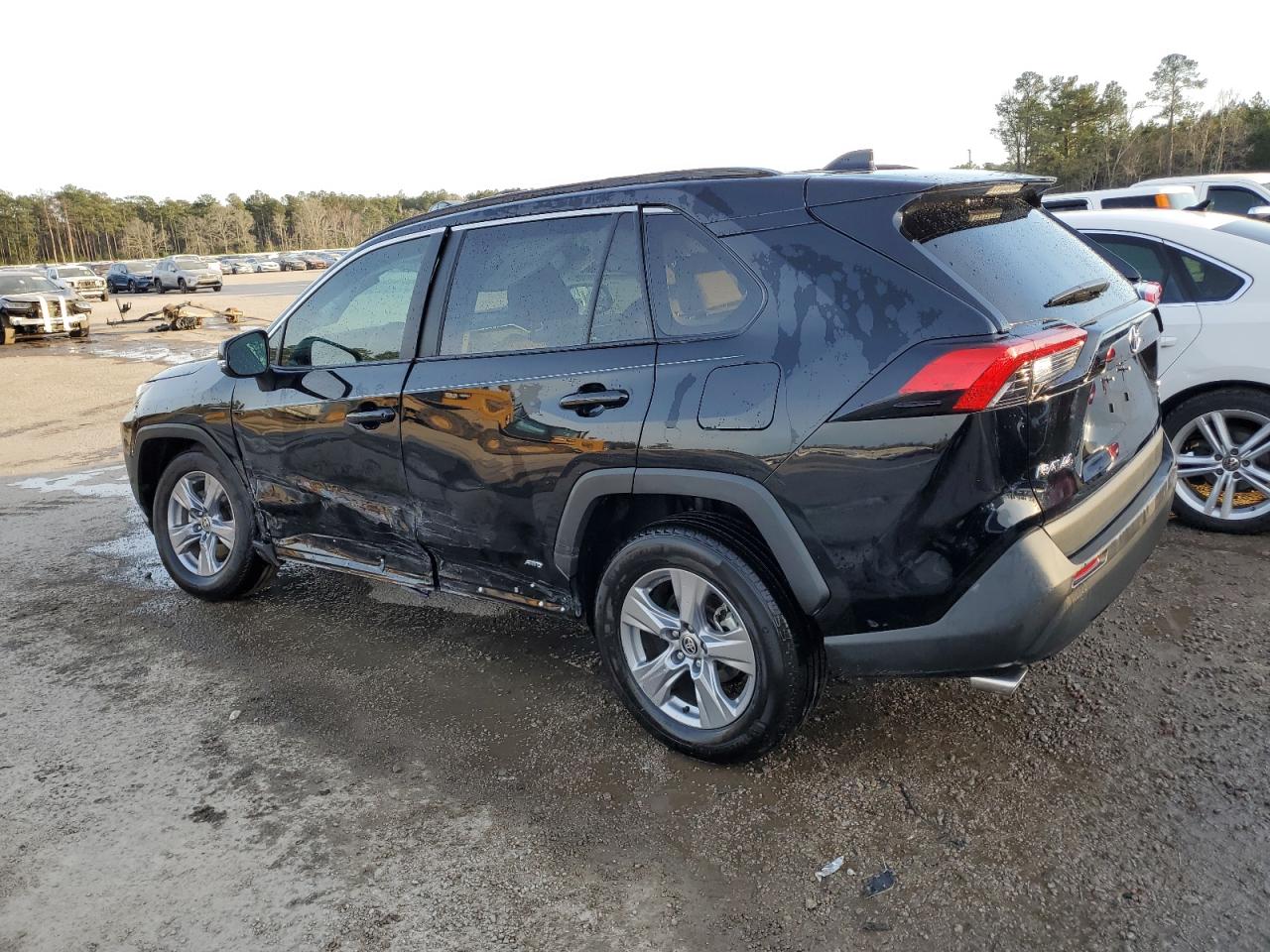 4T3RWRFV9NU060164 2022 Toyota Rav4 Xle