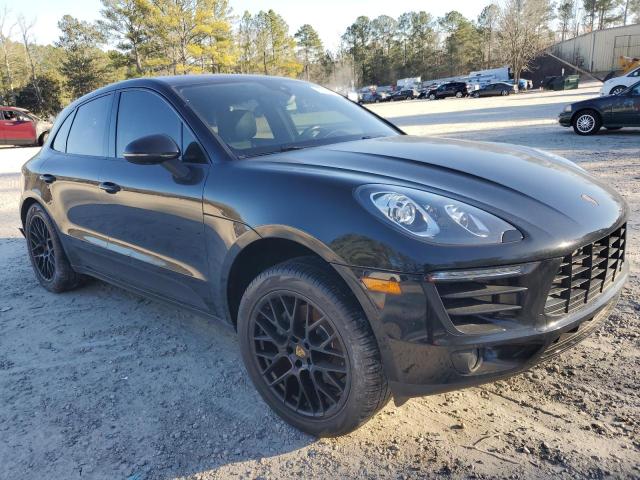 VIN WP1AA2A5XHLB07640 2017 Porsche Macan no.4