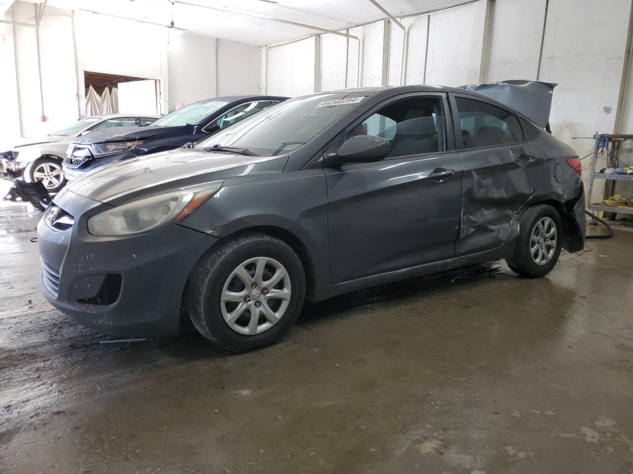 2012 Hyundai Accent Gls vin: KMHCT4AE2CU205978