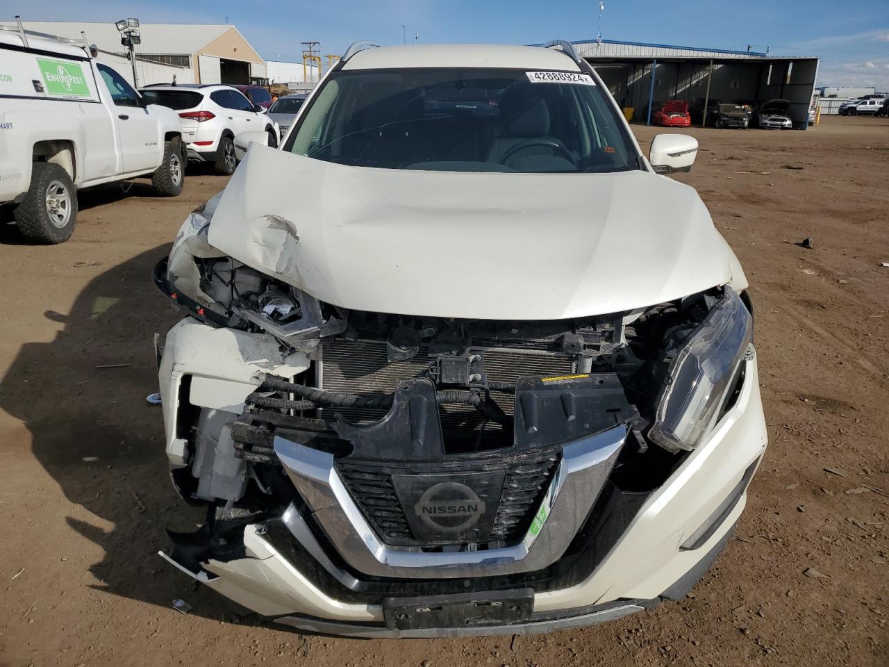 5N1AT2MV4HC861202 NISSAN ROGUE 2017