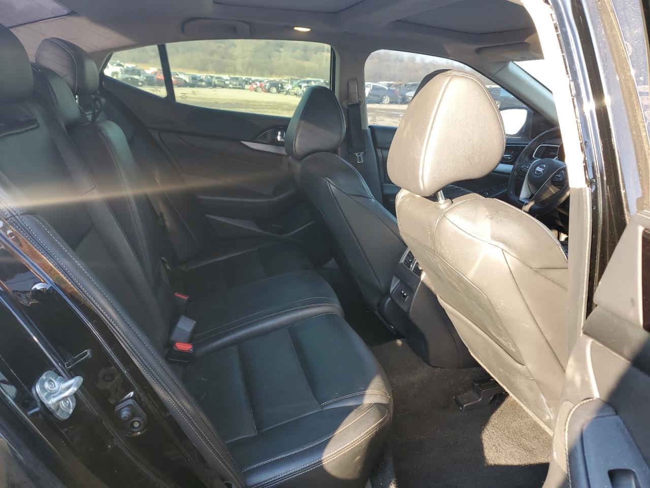 1N4AA6AV2KC381386 NISSAN MAXIMA 2019
