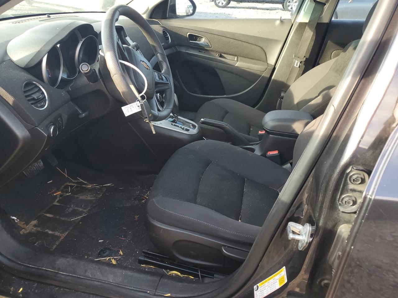 1G1PE5SB6G7123422 CHEVROLET CRUZE 2016