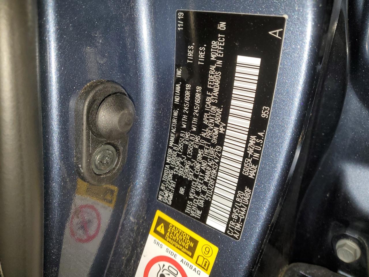 5TDJZRFH9KS747219 TOYOTA HIGHLANDER 2019