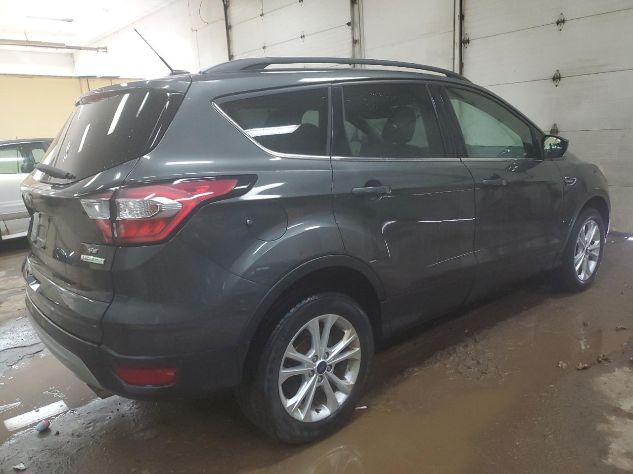 1FMCU0GD6JUC90664 FORD ESCAPE 2018