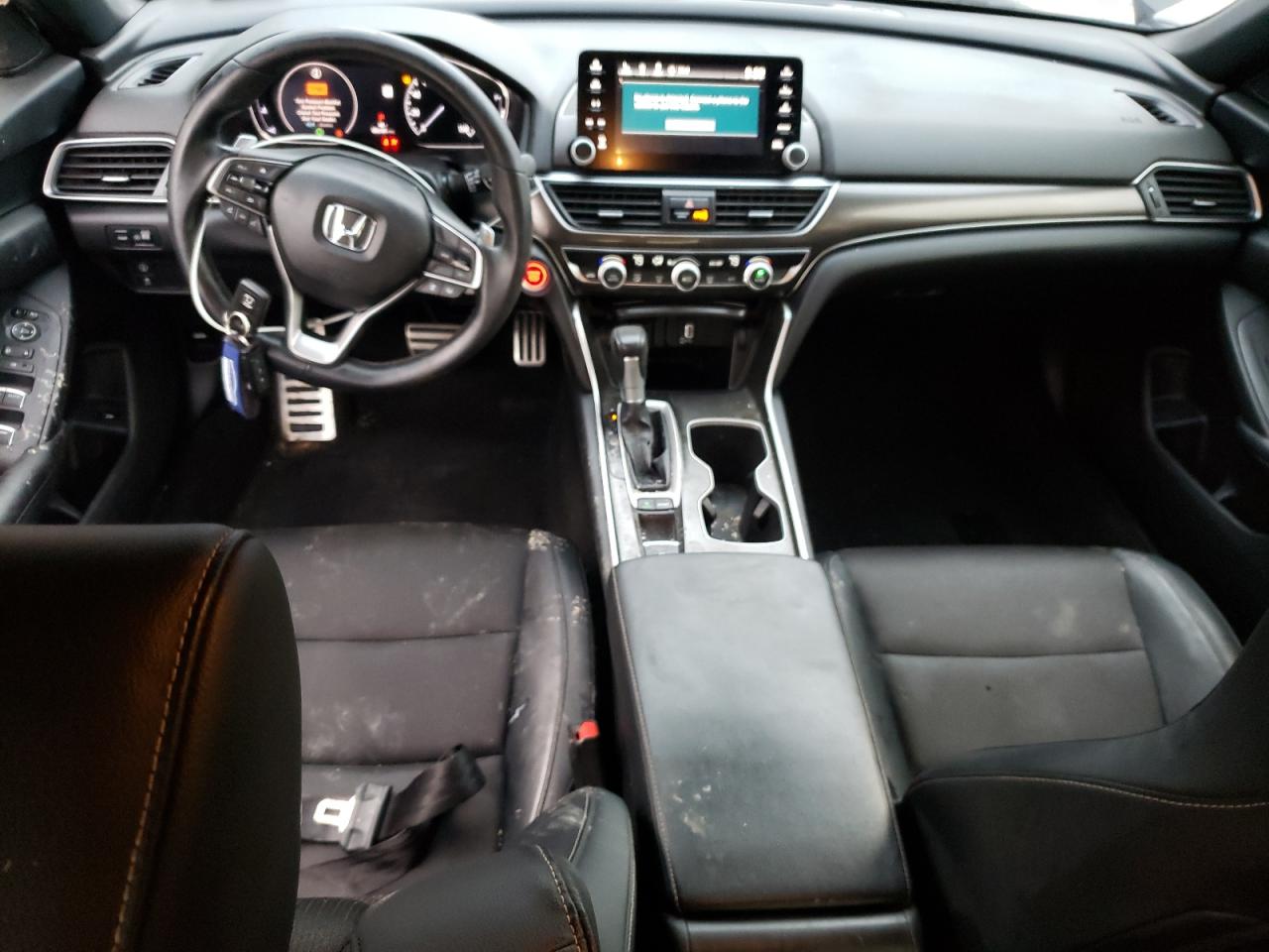 1HGCV1F33JA217528 HONDA ACCORD 2018