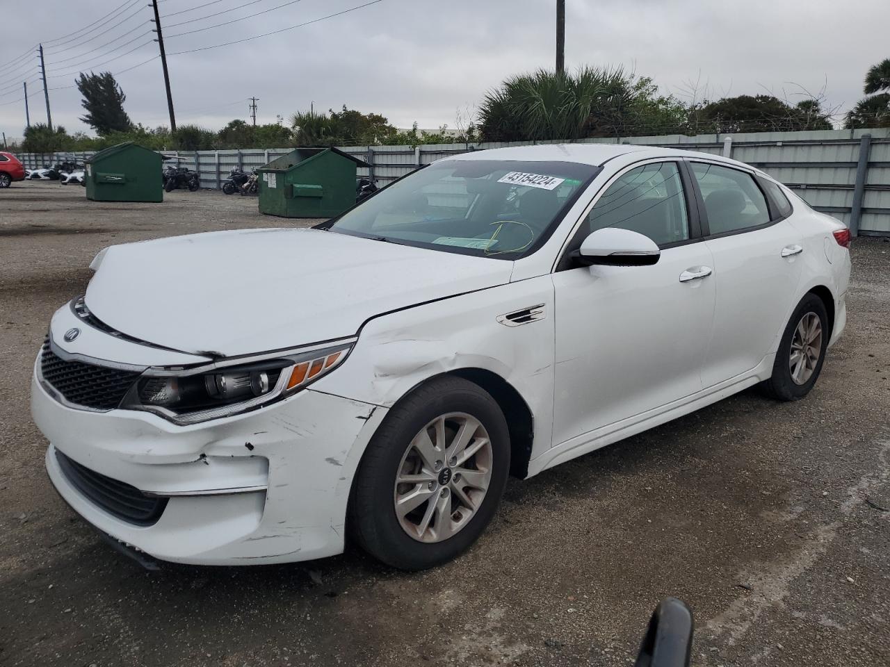 5XXGT4L37HG171860 2017 Kia Optima Lx