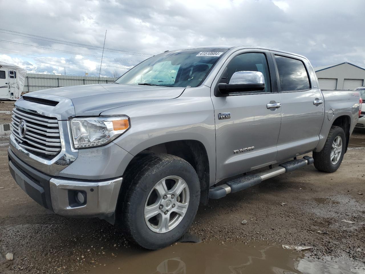 5TFHY5F11HX612235 TOYOTA TUNDRA 2017