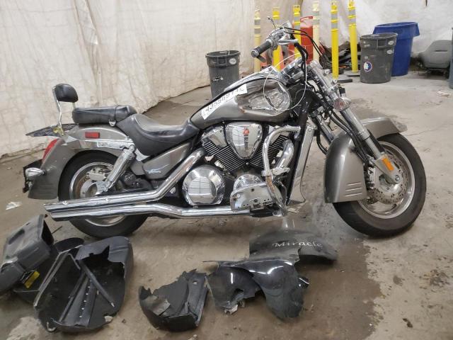 2005 HONDA VTX1800 R3 - 1HFSC49645A301389