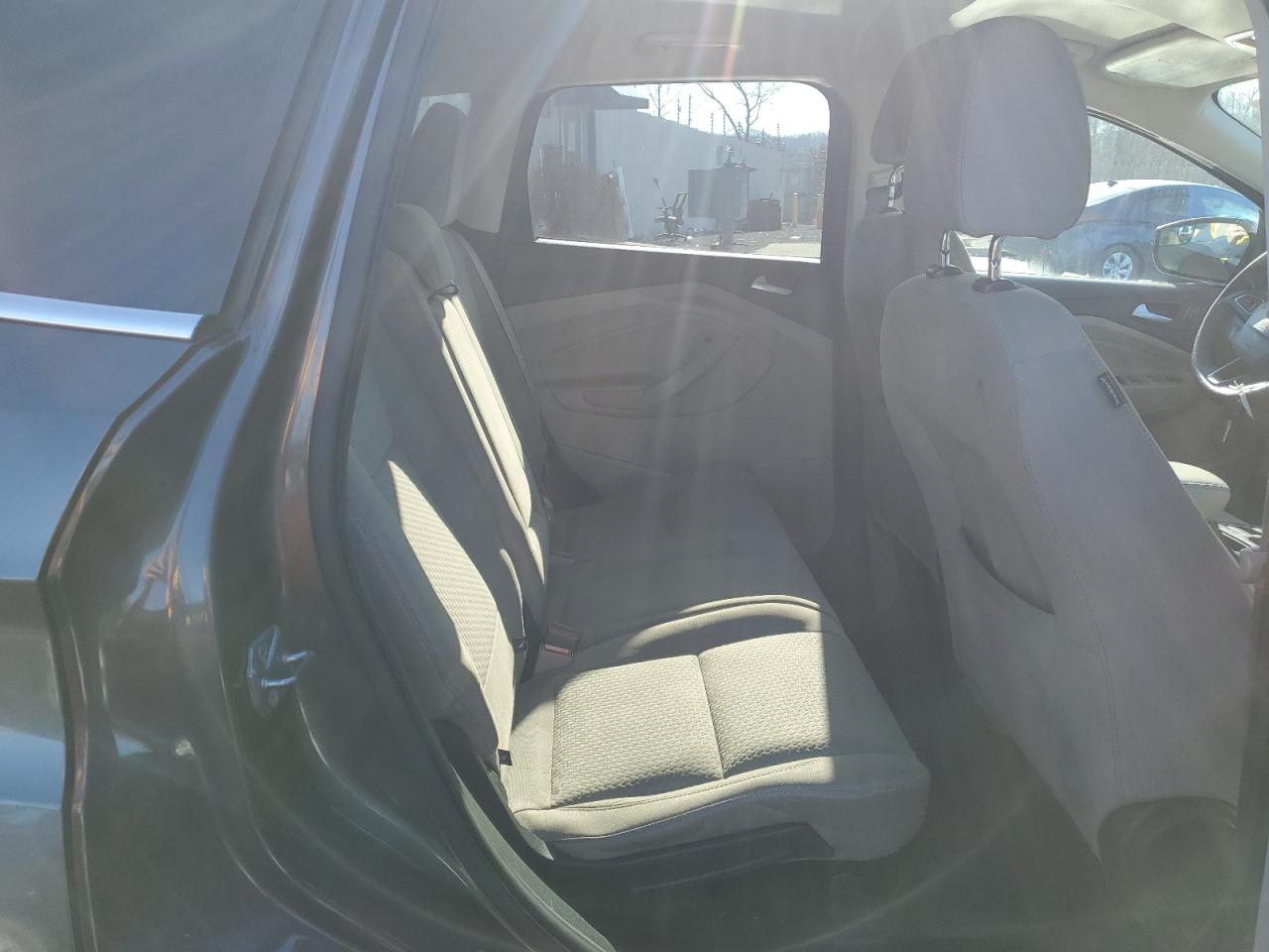 1FMCU0G9XHUB30812 FORD ESCAPE 2017