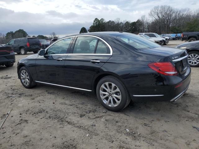 WDDZF4KB0JA322909 2018 MERCEDES-BENZ E-CLASS - Image 2