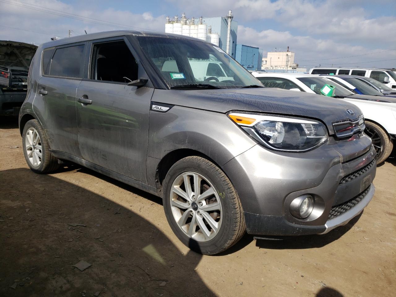 KNDJP3A50J7607701 2018 Kia Soul +
