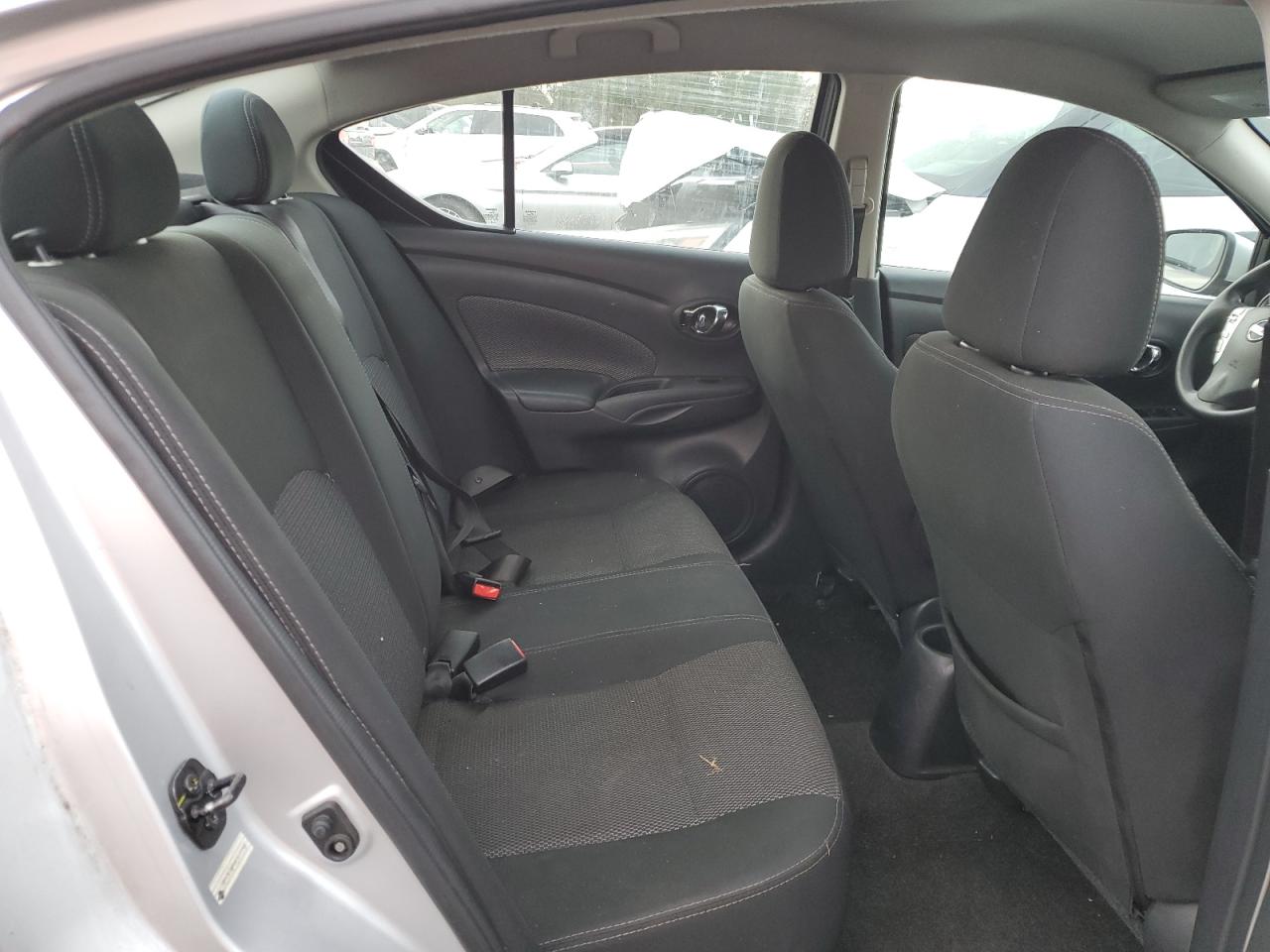 3N1CN7AP4KL872158 NISSAN VERSA 2019