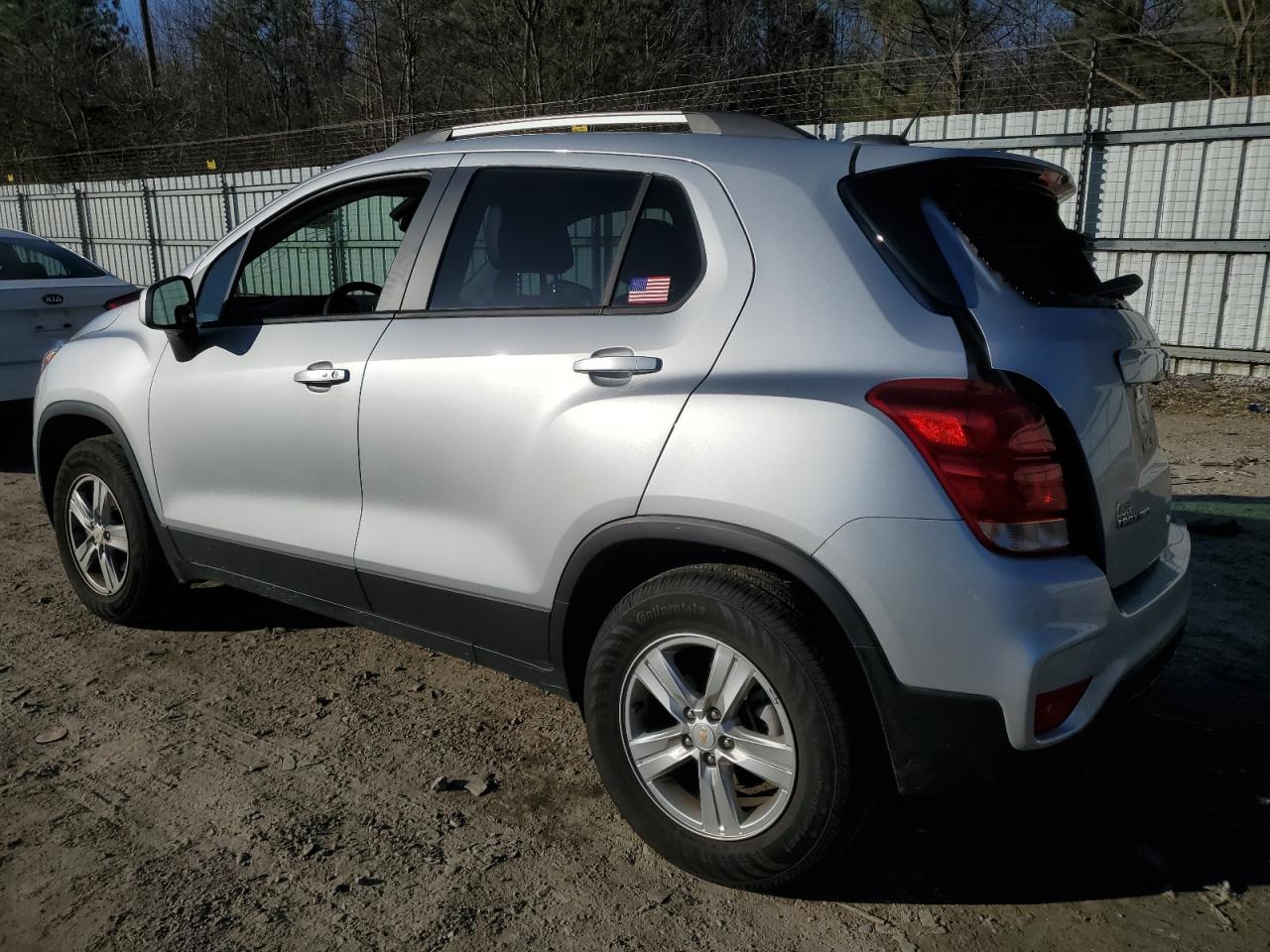 KL7CJPSM8NB560487 CHEVROLET TRAX 2022