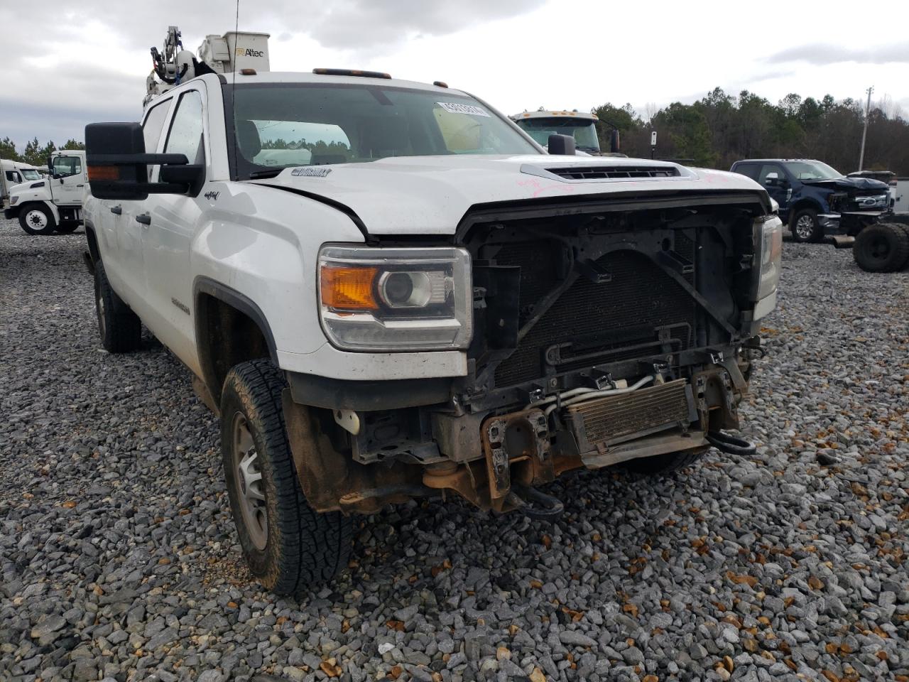 1GT12REY0JF170973 2018 GMC Sierra K2500 Heavy Duty