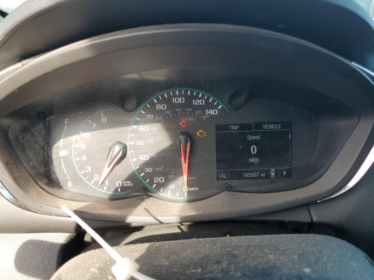 KL7CJLSB2JB661140 CHEVROLET TRAX 2018