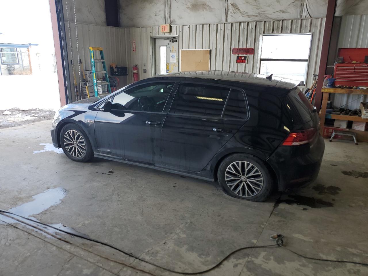 3VW447AU7JM289003 2018 Volkswagen Gti S/Se