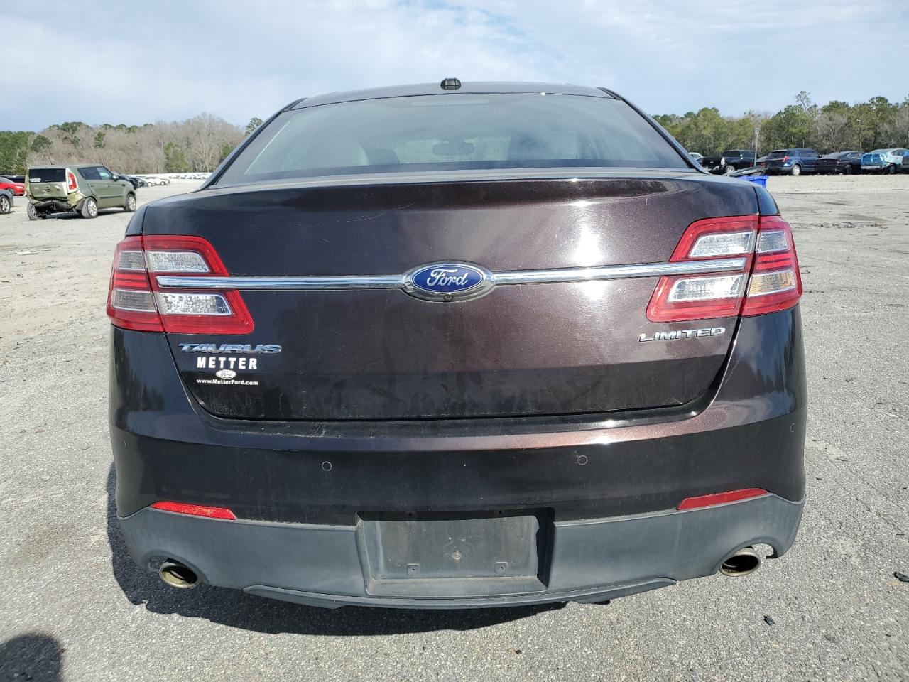 1FAHP2F80DG225643 2013 Ford Taurus Limited