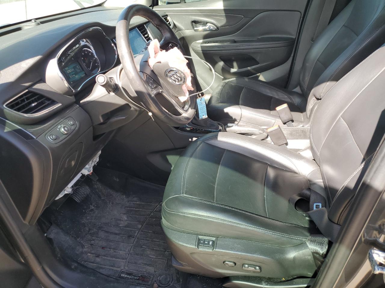 KL4CJDSBXJB656402 2018 Buick Encore Premium