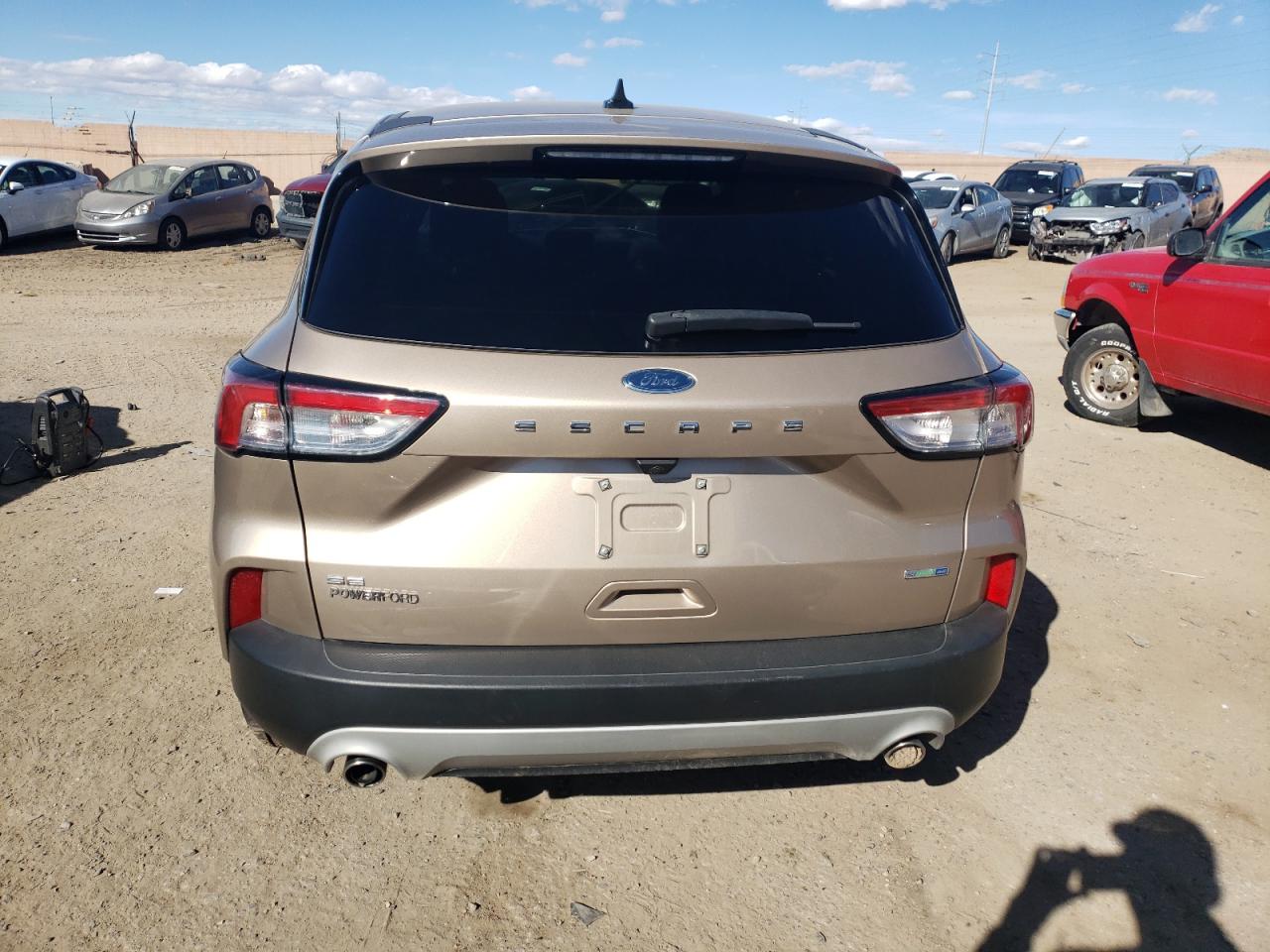 1FMCU9G65LUA56153 FORD ESCAPE 2020