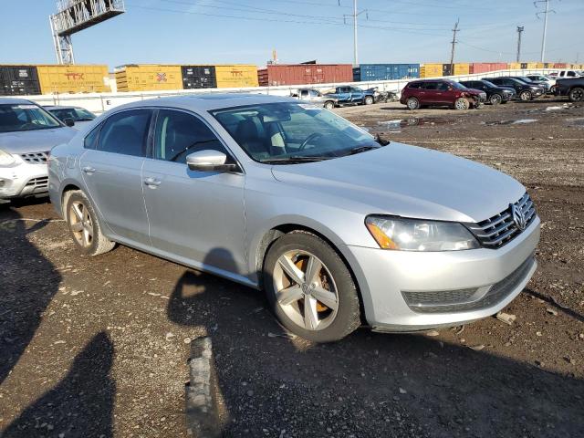 Lot #2378592036 2013 VOLKSWAGEN PASSAT SE salvage car