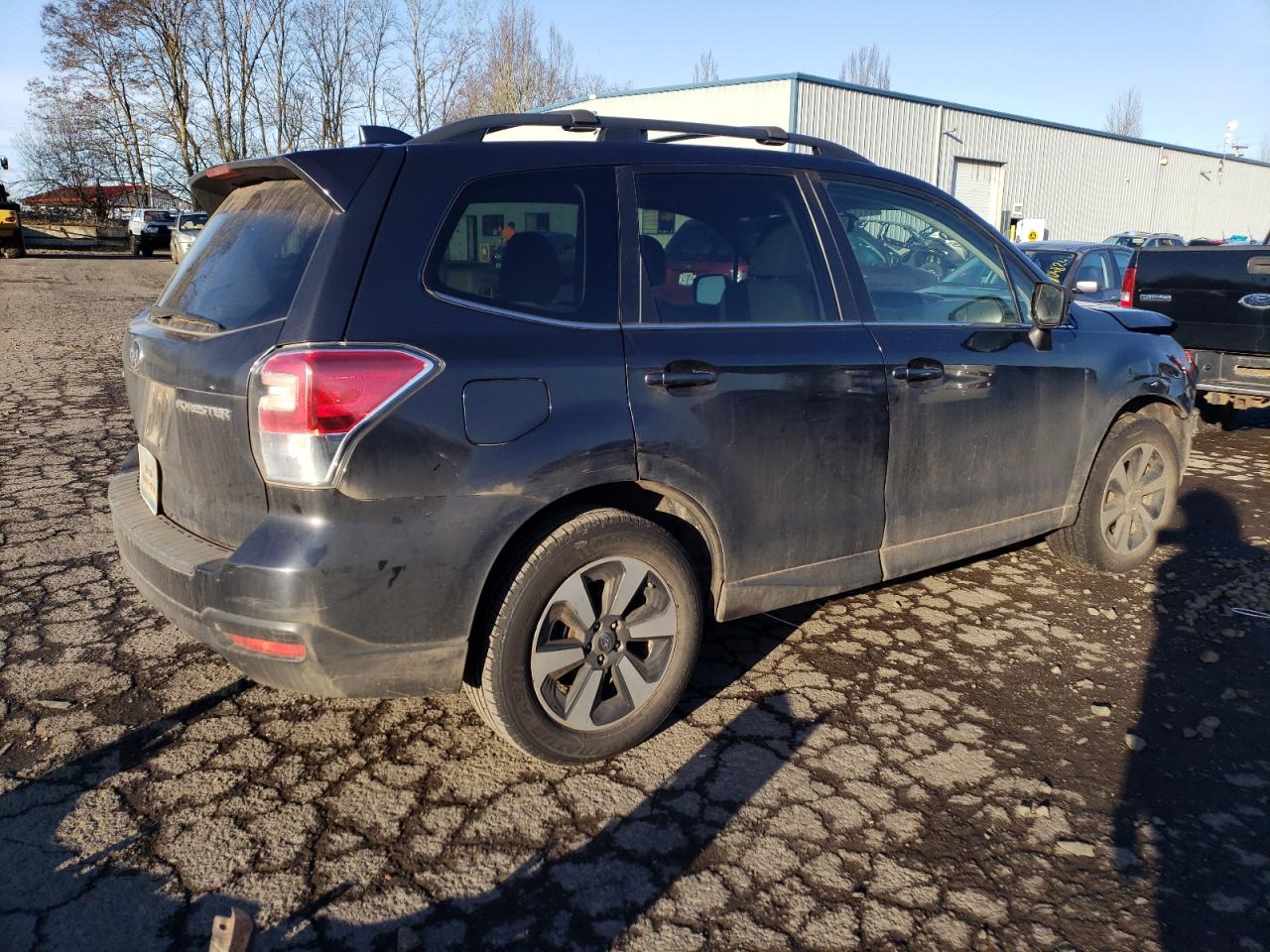 JF2SJAJCXJH478614 SUBARU FORESTER 2018