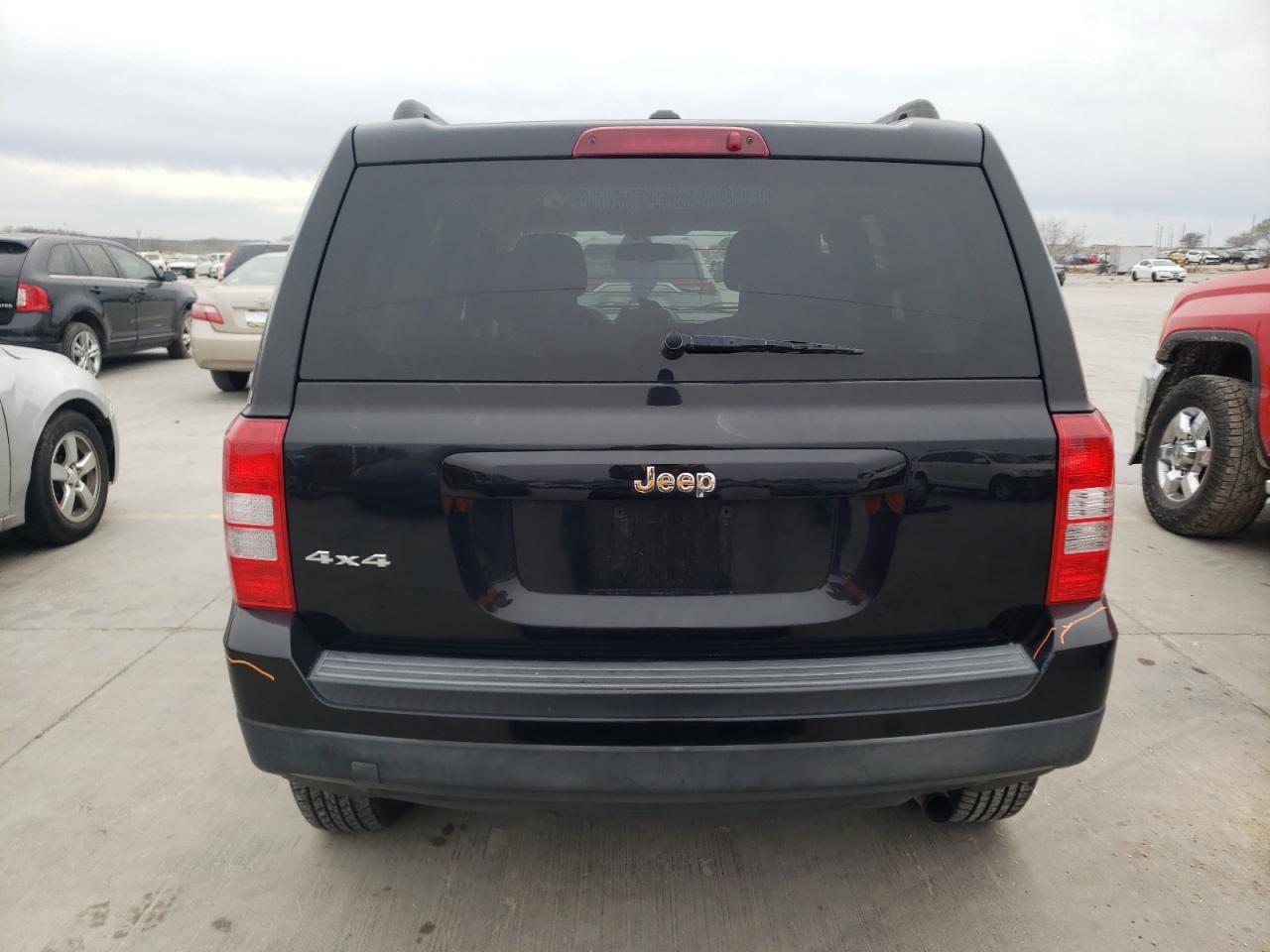 1C4NJRBB9GD614716 JEEP PATRIOT 2016