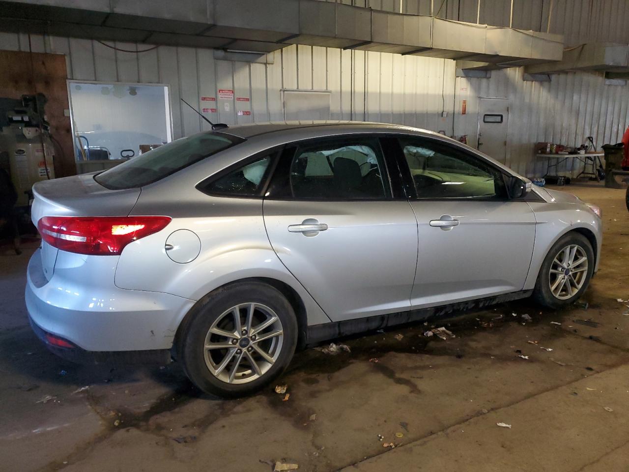 1FADP3F27HL223031 2017 Ford Focus Se