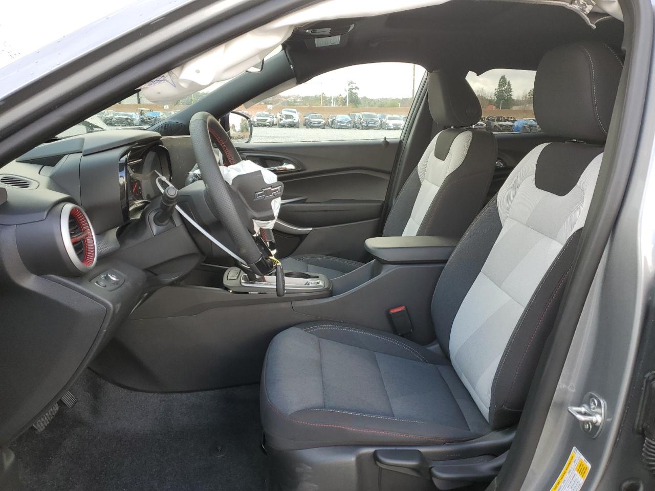 KL77LGE28RC138371 CHEVROLET TRAX 1RS 2024