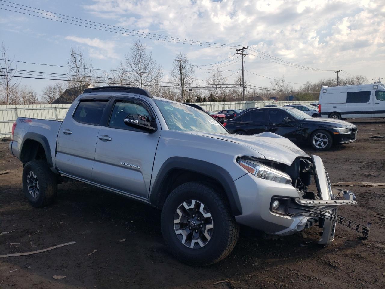 3TMCZ5ANXKM199696 TOYOTA TACOMA 2019